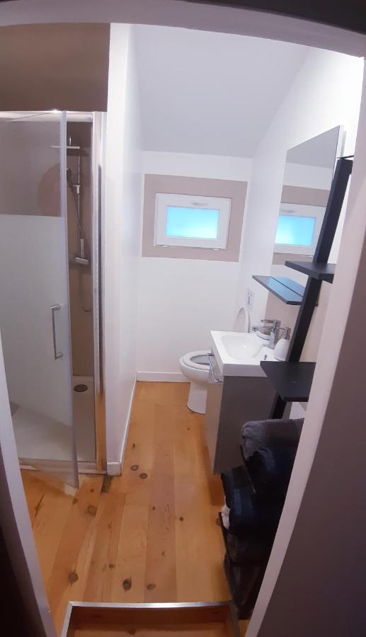 La Glaciere - Chambre Avec Salle De Bain - 2 Personnes 勒芒 外观 照片